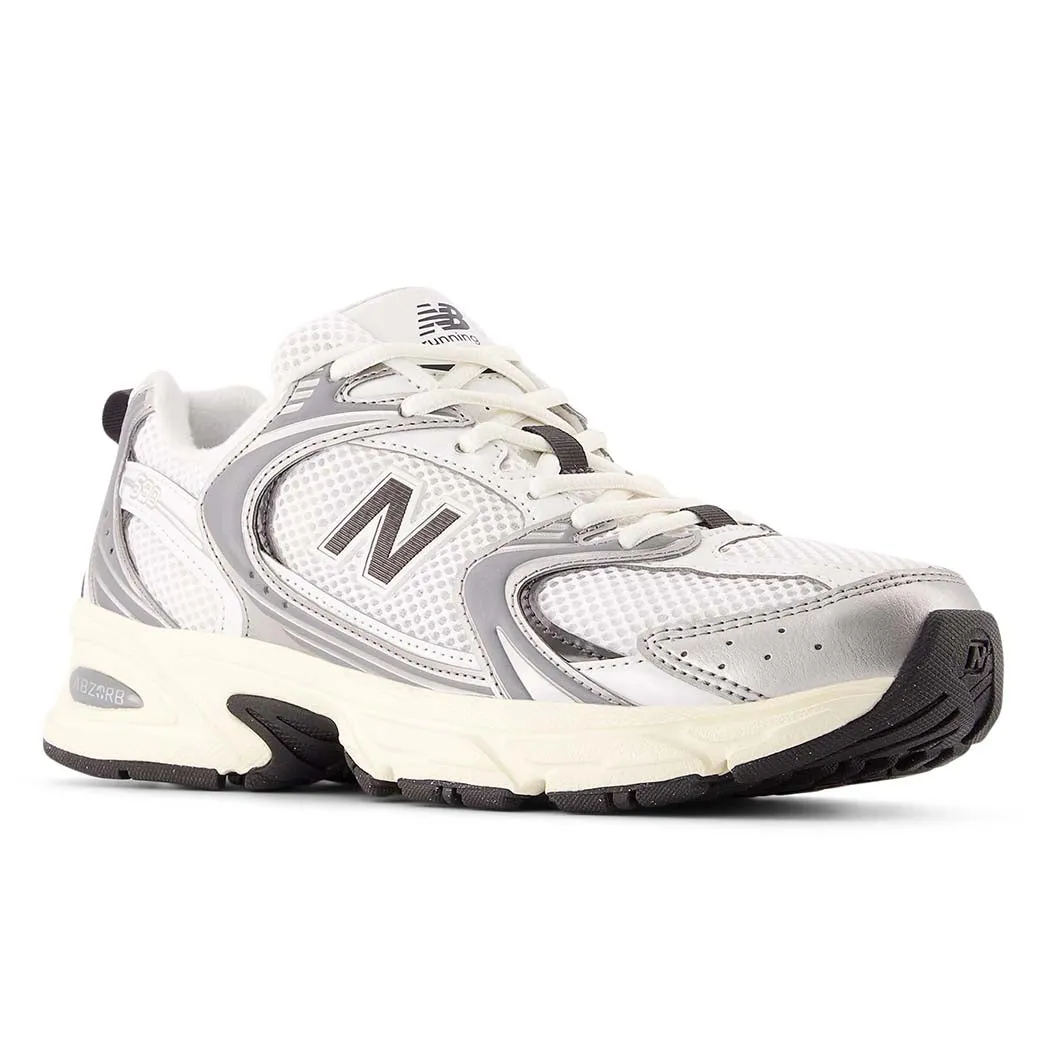Womens New Balance 530 in Silver Metalic/Black Cement goal - setting