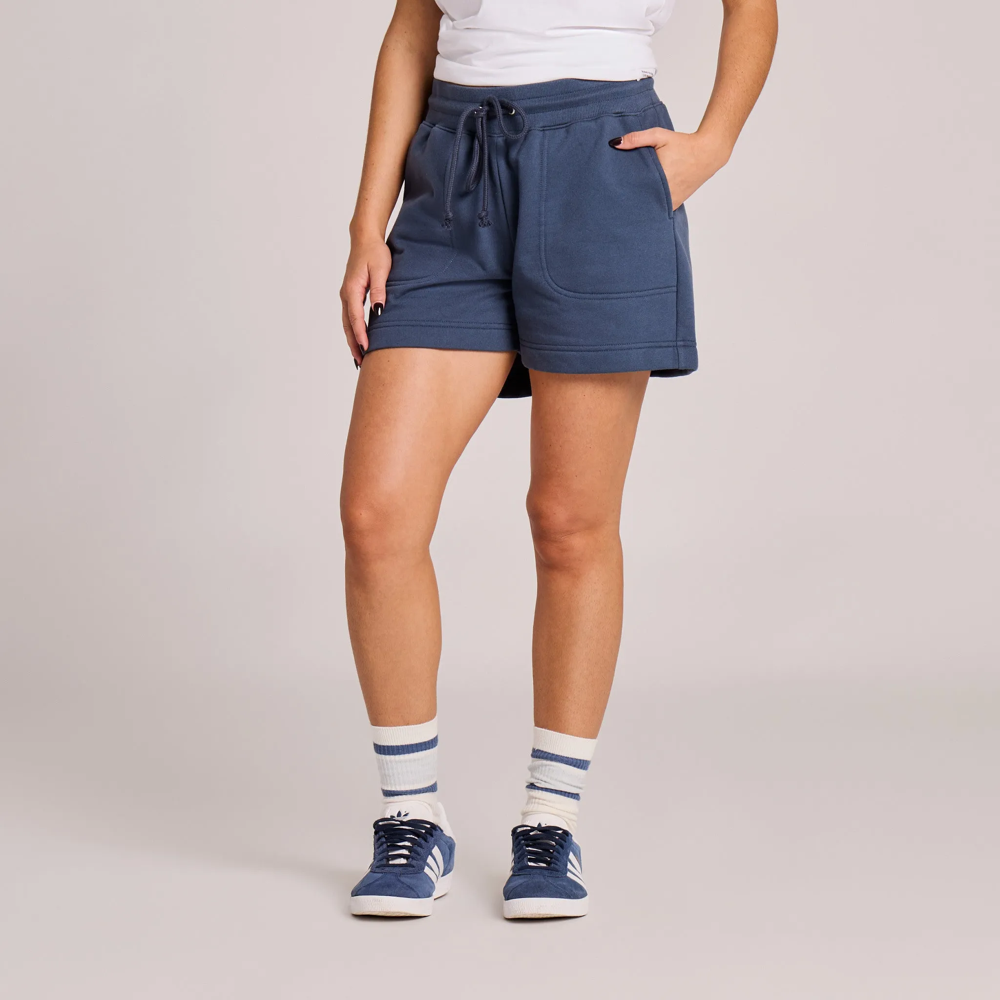 Comfort Layer Wear Wrinkle Resistant Treatment Women's Solid Good Vibes Fleece Shorts