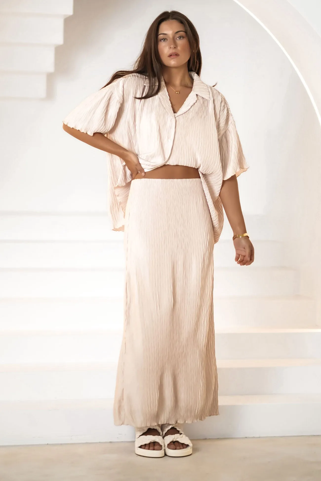 Zayn Shirt Oat Light Outfit Chic Cut