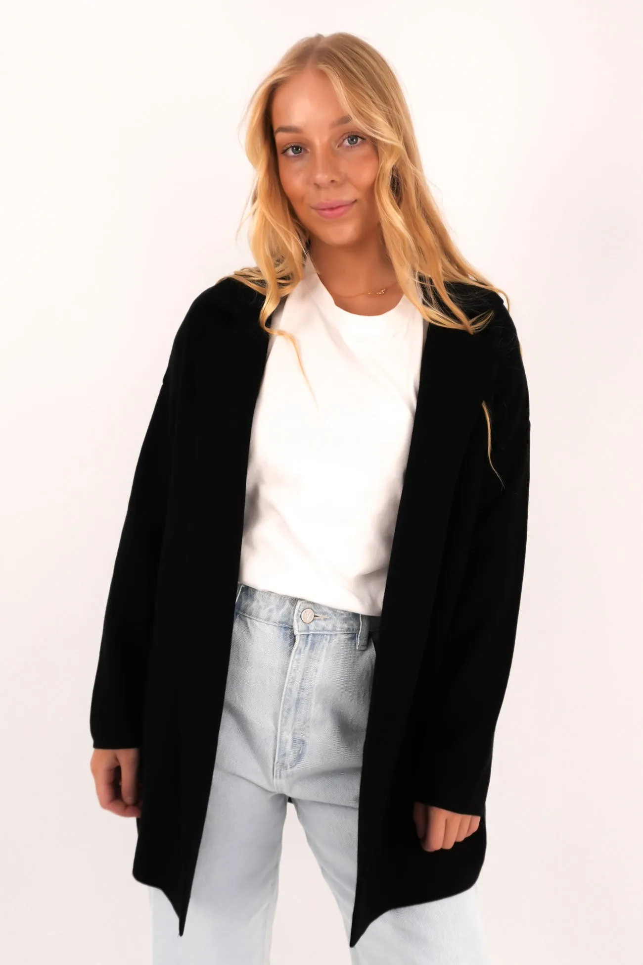 Zuzu Coat Black Travel Ready Look Thick Fabric